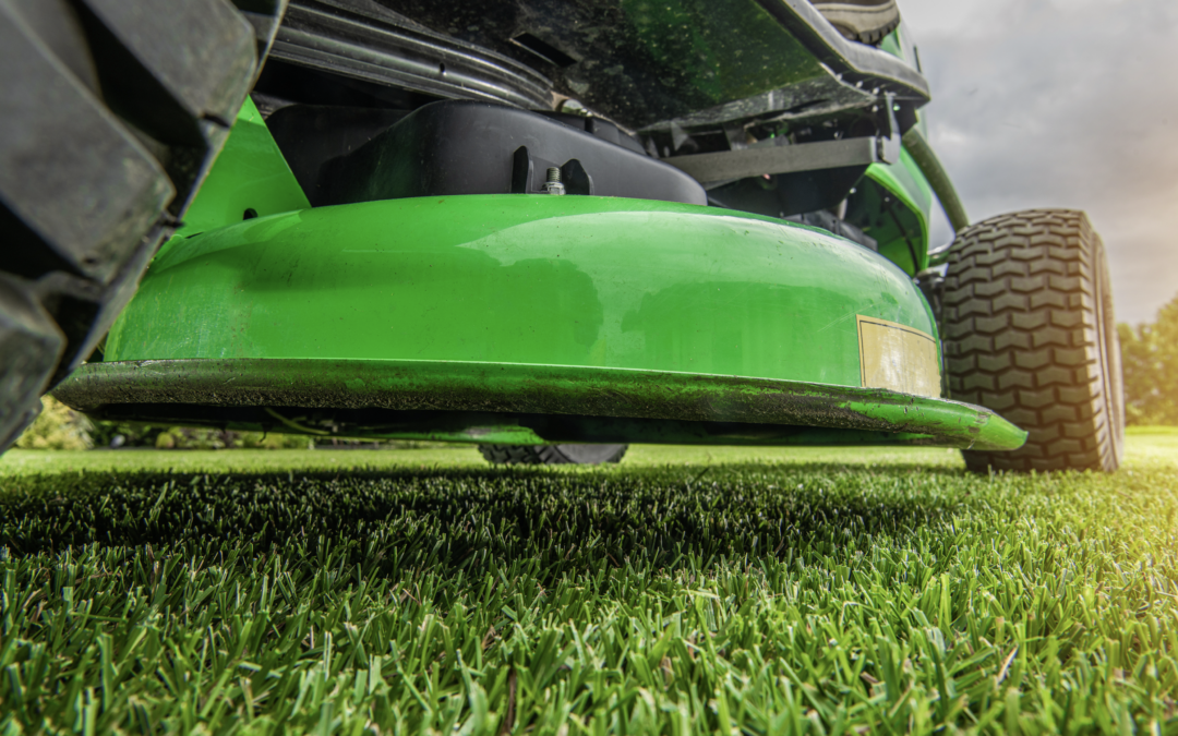 Steps to Perfectly Mowed Commercial Lawns
